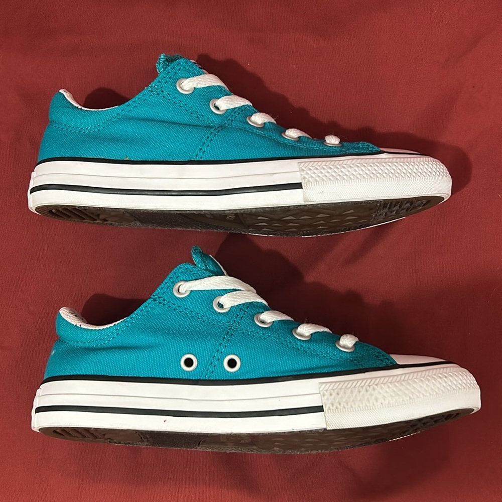Converse Kid’s / Juniors CTAS Madison Low Canvas Turbo Green Sneakers 666374F - Picture 5 of 9